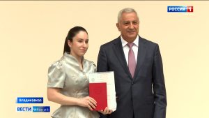 Торжественная церемония вручения красных дипломов прошла в СКГМИ