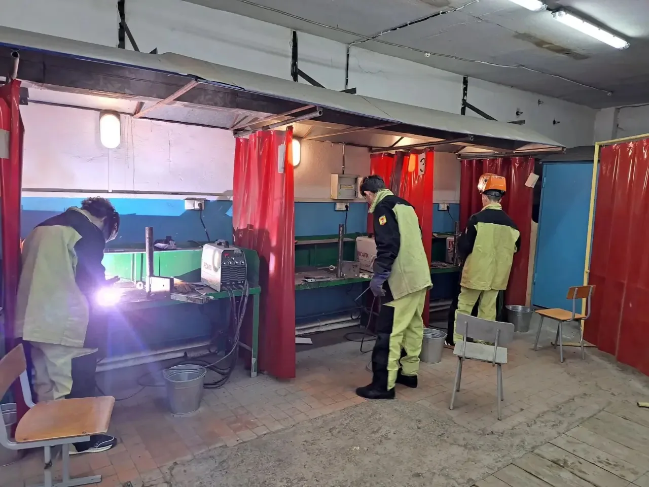 Продолжается приемная кампания в колледжи и техникумы республики