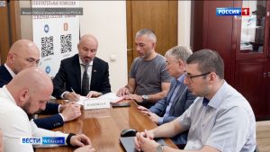 Кандидат на выборы депутатов Госдумы от КПРФ представил документы в Избирком Северной Осетии
