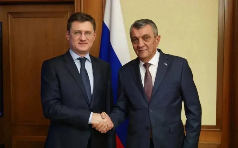 Сергей Меняйло поздравил с юбилеем вице-премьера Александра Новака
