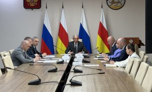 Борис Джанаев провел совещание по вопросу санитарной очистки территорий
