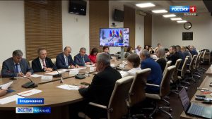 Борис Джанаев провел заседание Трехсторонней комиссии по регулированию социально-трудовых отношений