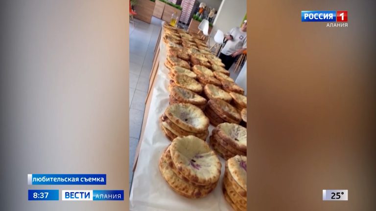 Гастрономический праздник для детей, отдыхающих в краснодарском санатории, организовали студенты Северо-Осетинского торгово-экономического колледжа