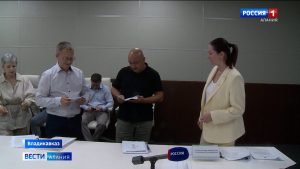 В Избиркоме республики прошла жеребьёвка по распределению бесплатного эфирного времени и печатной площади перед выборами депутатов Госдумы