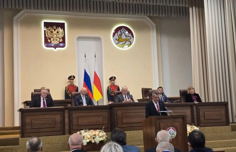 Сергей Меняйло вновь избран главой Северной Осетии