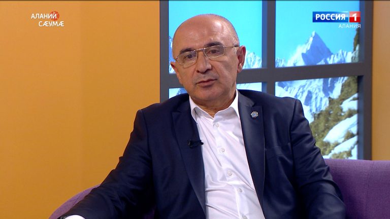 Аланий сӕумӕ