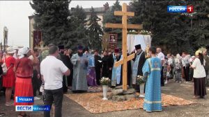 В Моздоке начался ежегодный многодневный крестный ход с чудотворным Моздокским образом Пресвятой Богородицы — одной из особо почитаемых святынь Осетии