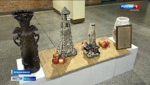В Галерее Национального музея открылась выставка работ супружеской пары Гацолаевых «Я есть свет»