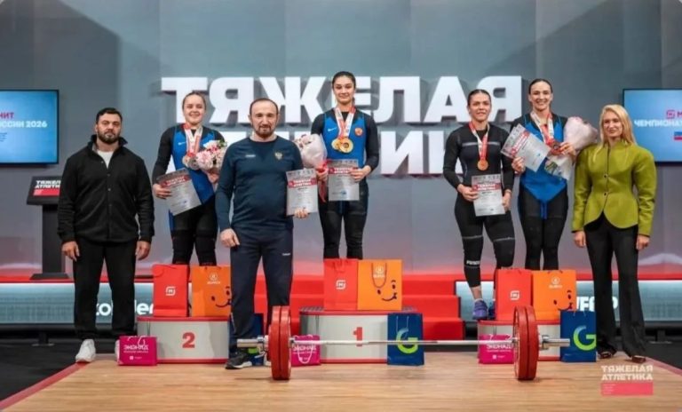 Зарина Гусалова – четырехкратная чемпионка Росси по тяжелой атлетике