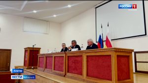 Сергей Меняйло призвал новое руководство Алагирского района навести порядок в земельной сфере