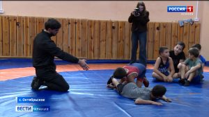 Спортивная миссия «земского тренера» Амура Кочиева: как реализуется новая госпрограмма в Северной Осетии